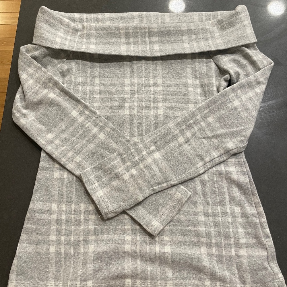 Banana Republic Plaid Off Shoulder Top Size XS
